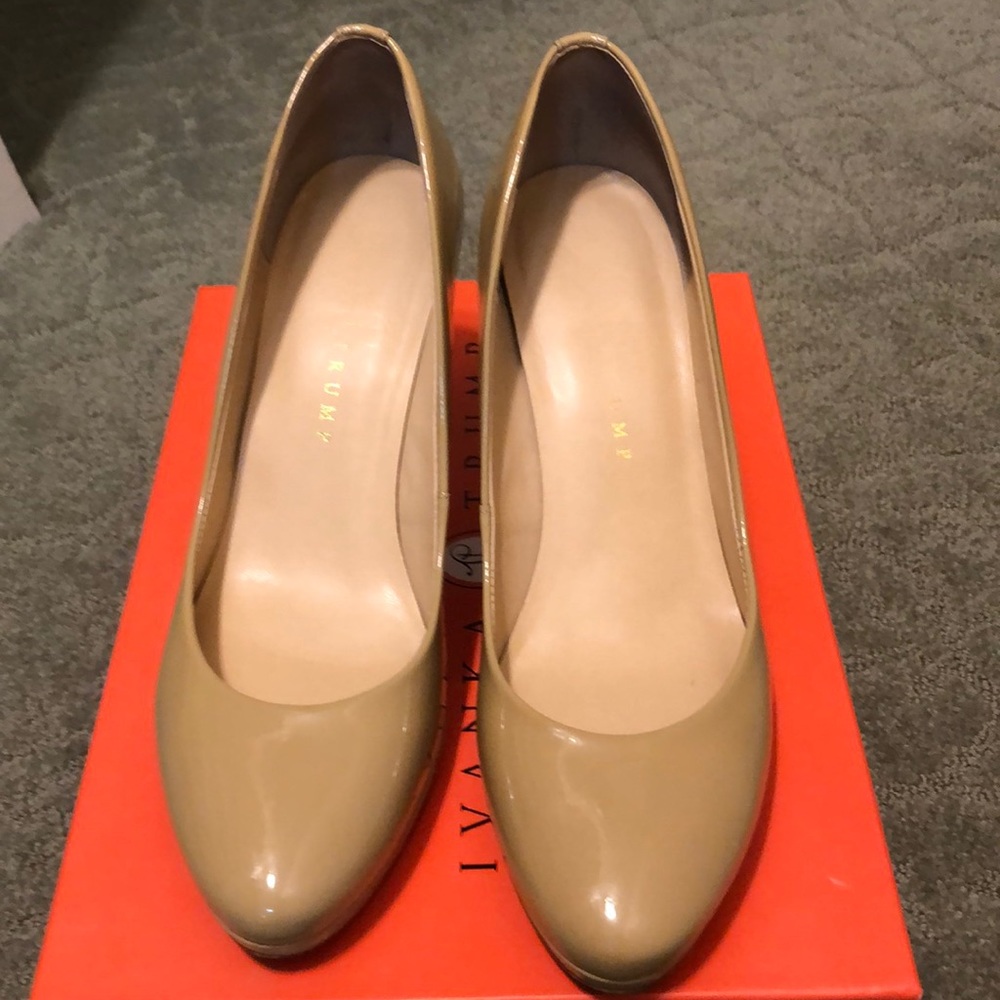 Ivanka Trump-Light natural patent heel